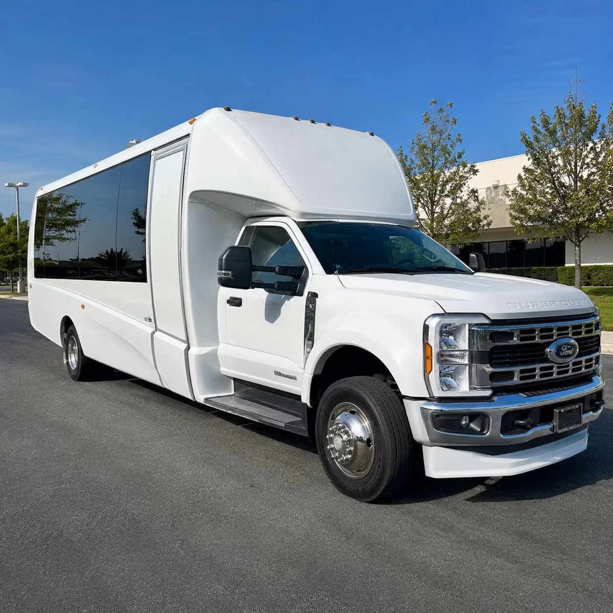 18 passenger minibus