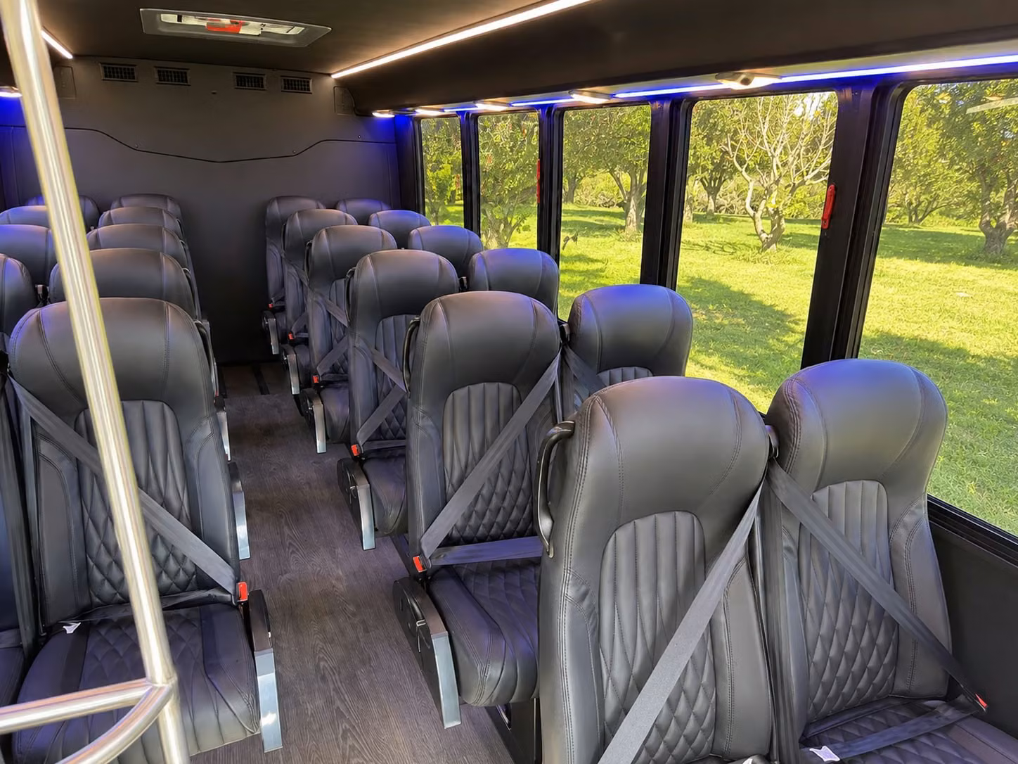 san luis obispo 18 passenger minibus rental