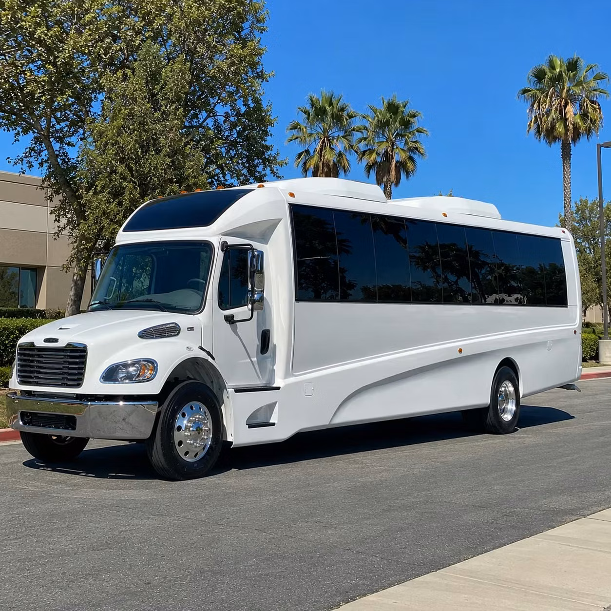 san luis obispo 30 passenger minibus rental